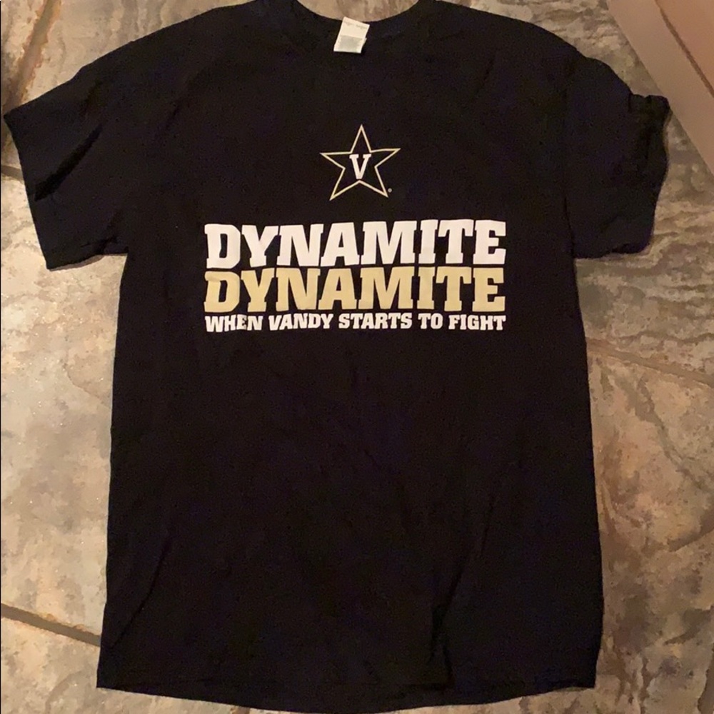 Vanderbilt (Vandy) t-shirt size M